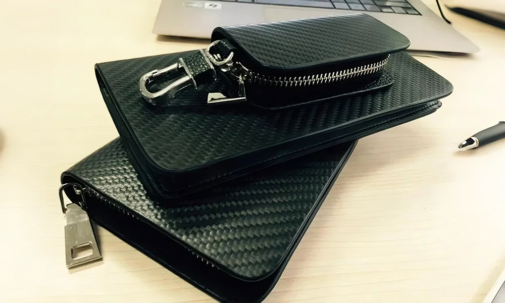 Carbon-Fiber-Leather19